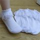 White lace frilled ankle socks
